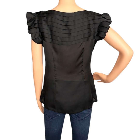 Women’s Black Ruffled Sleeveless Blouse Top ~ Size S - Picture 6 of 9